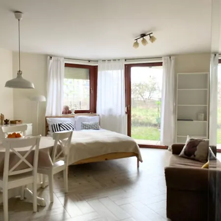 Garden Oasis Apartament *
